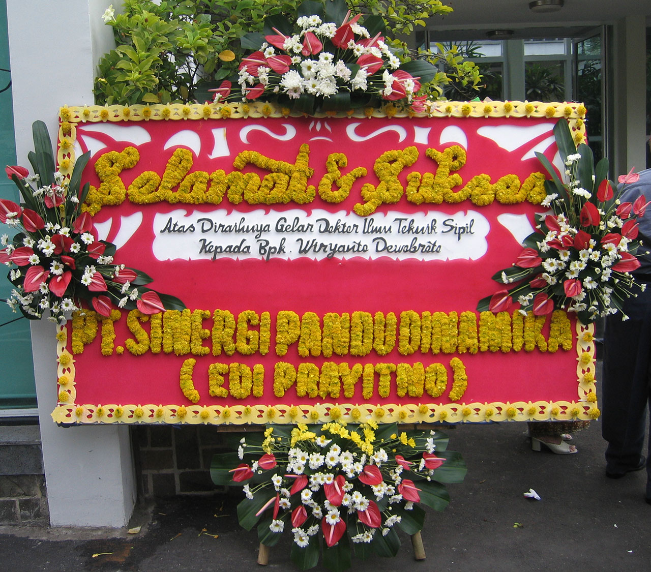 kembang-edi-prayitno