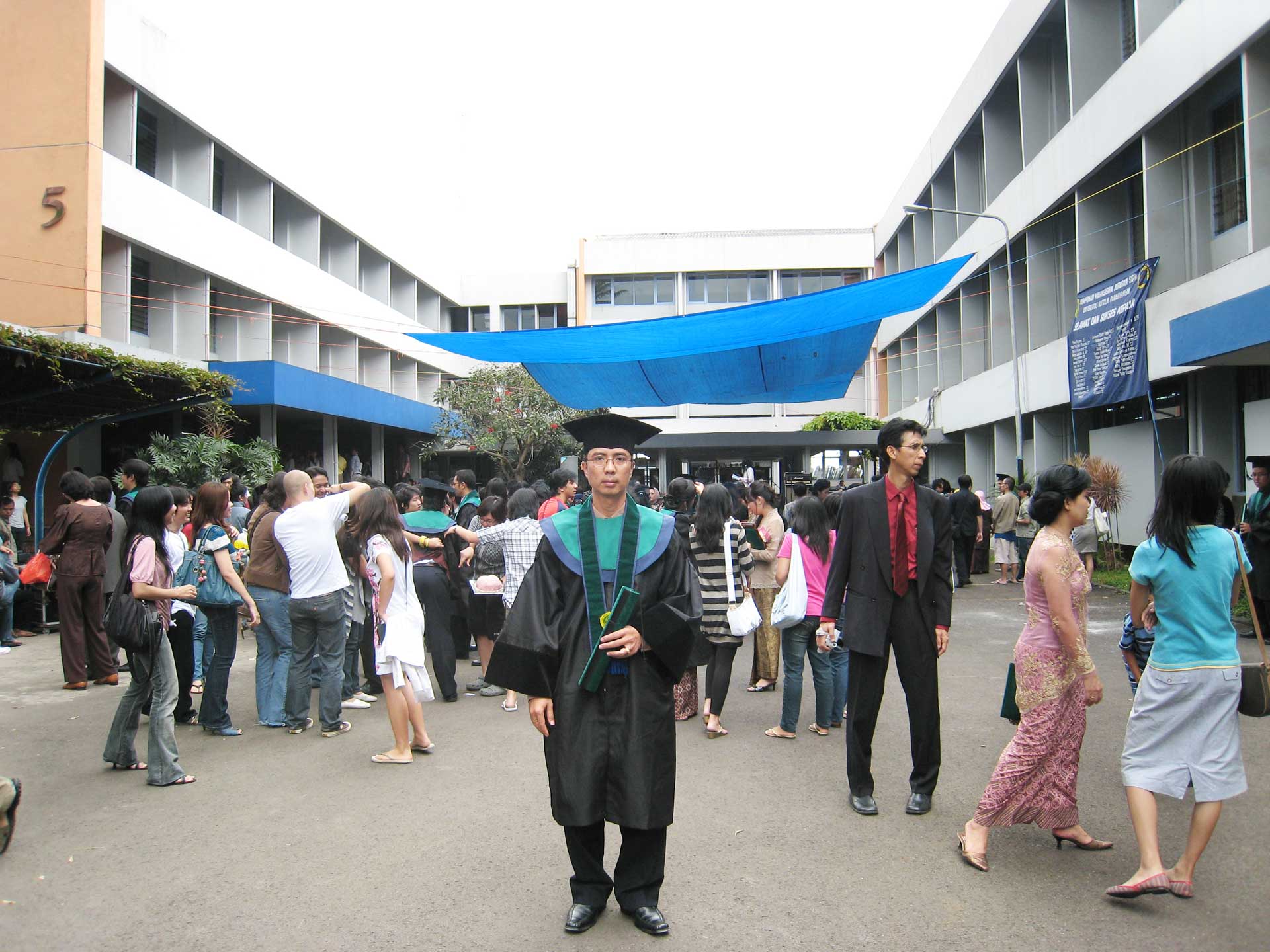 wisuda-doktor-3