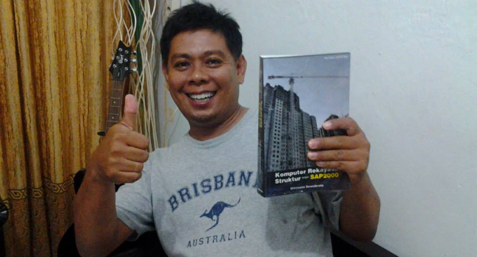 600553_4970623743194_1318715799_n